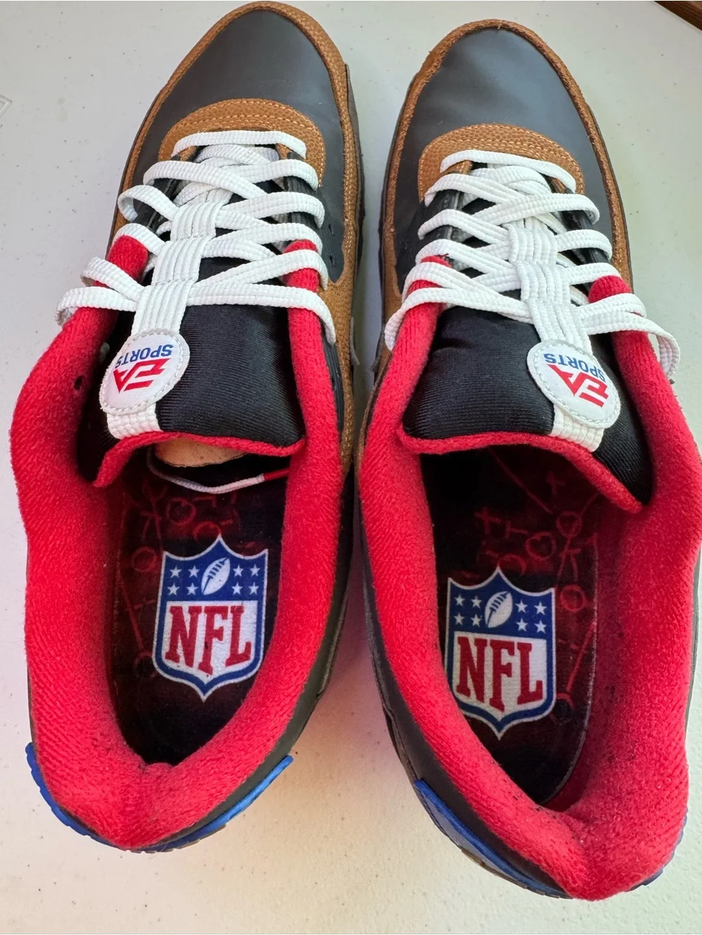 Nike Air Max 90 EA Sports, Play Like Mad; Size 15M